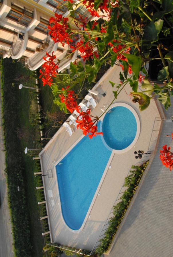 Hotel Seasons 3 Słoneczny Brzeg Zewnętrze zdjęcie