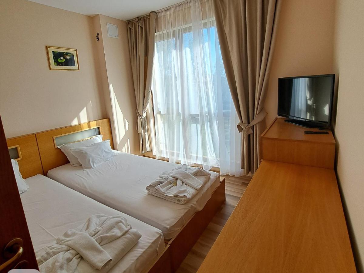 Hotel Seasons 3 Słoneczny Brzeg Zewnętrze zdjęcie