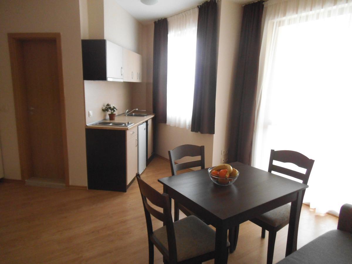 Hotel Seasons 3 Słoneczny Brzeg Zewnętrze zdjęcie