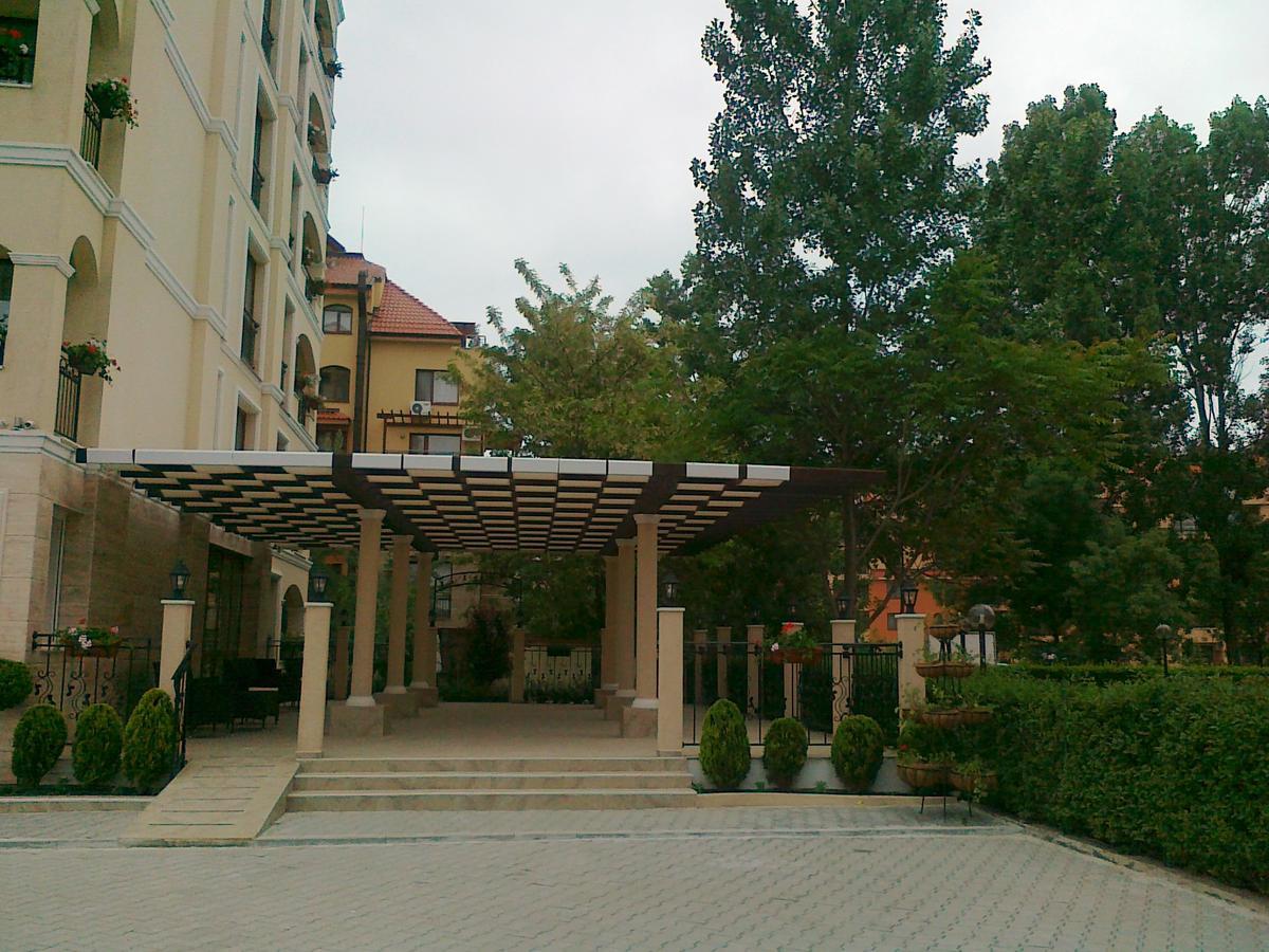 Hotel Seasons 3 Słoneczny Brzeg Zewnętrze zdjęcie