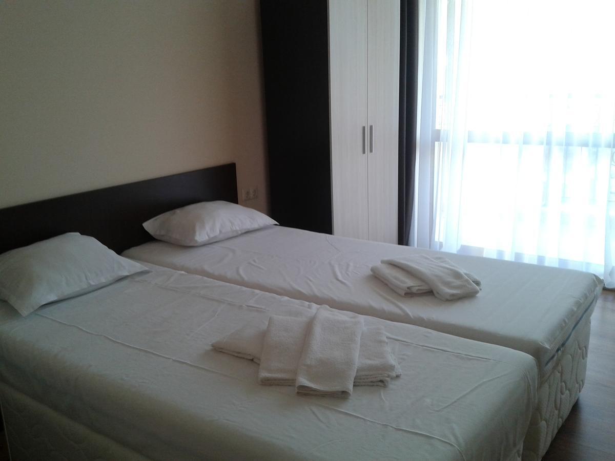 Hotel Seasons 3 Słoneczny Brzeg Zewnętrze zdjęcie