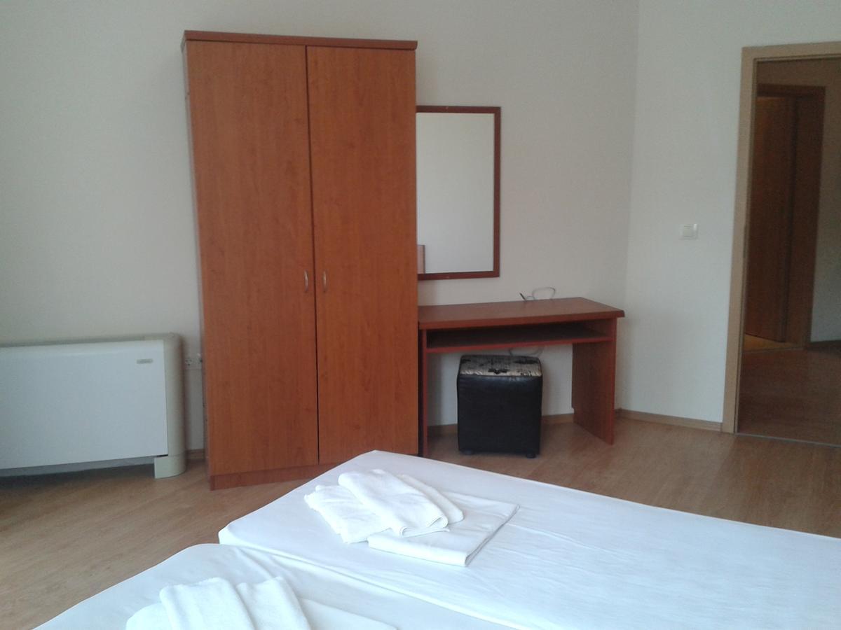 Hotel Seasons 3 Słoneczny Brzeg Zewnętrze zdjęcie