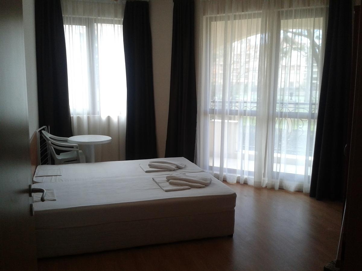Hotel Seasons 3 Słoneczny Brzeg Zewnętrze zdjęcie
